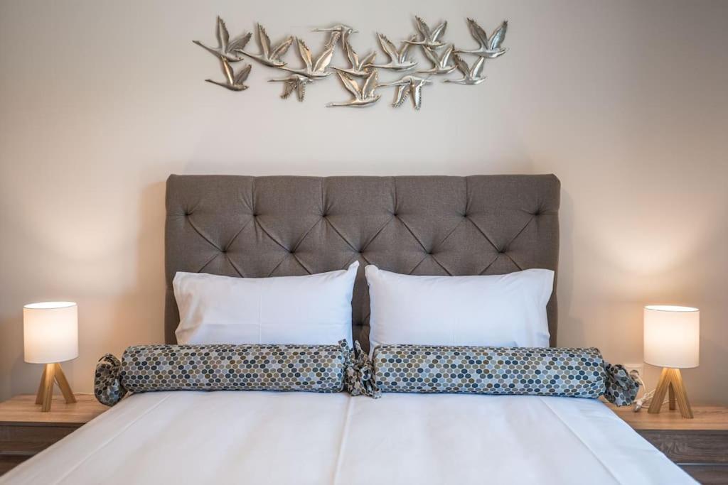 Effie'S Two Bedroom Apartment Nafplion Exteriör bild