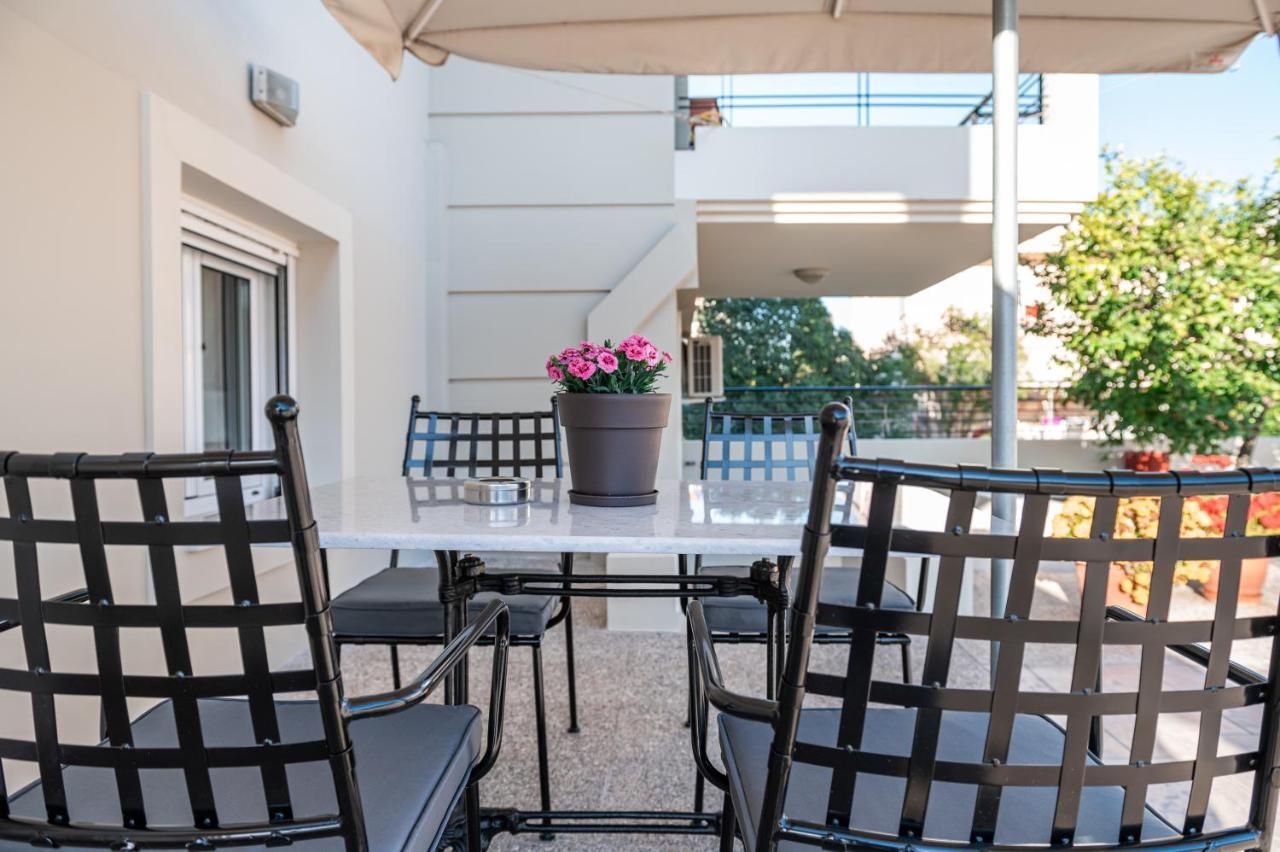 Effie'S Two Bedroom Apartment Nafplion Exteriör bild